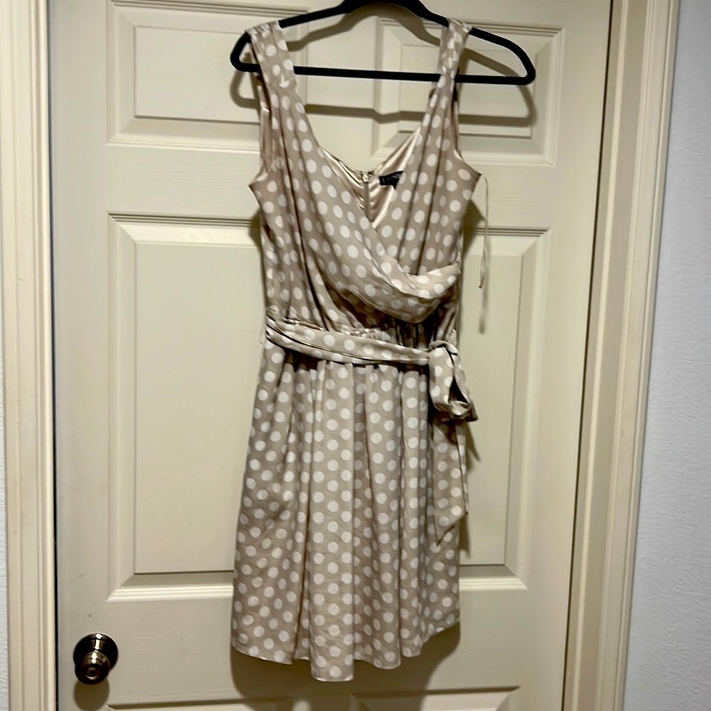 Polkadot beige dress with pockets! This is makes an amazing daytime event dress!